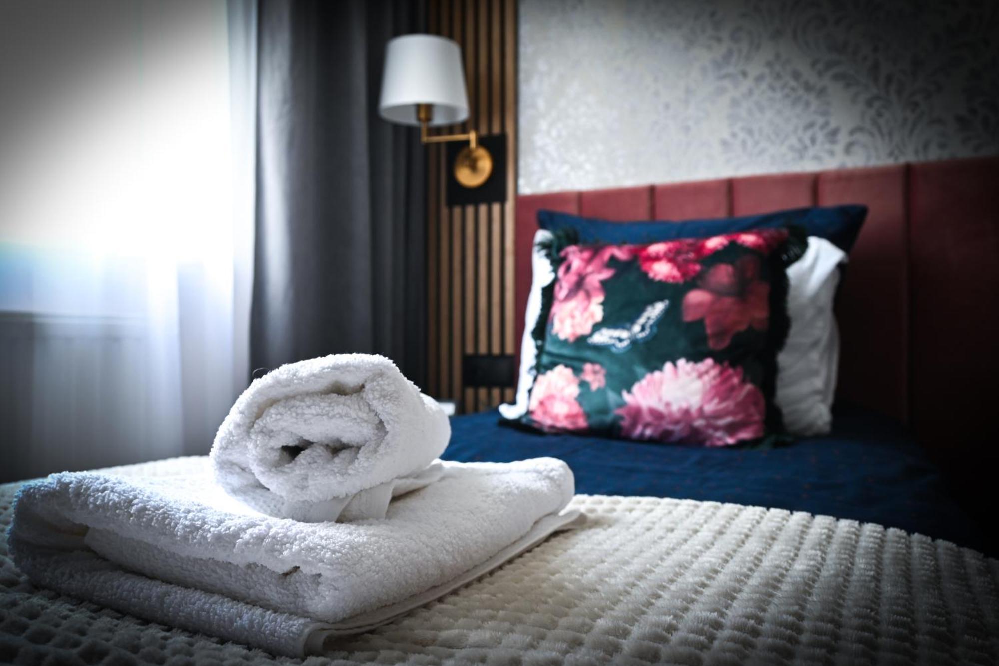Malinowelove Aircon, 3 Rooms, Parking, Ogrod Cracovie Extérieur photo